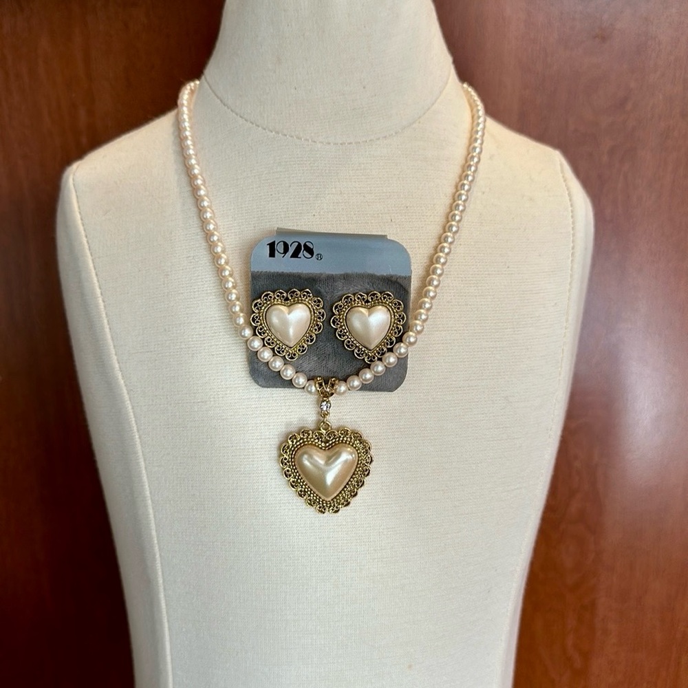 Vintage 1928 Heart Pendant Pearl Necklace Earrings Set Victorian Glam Bridal